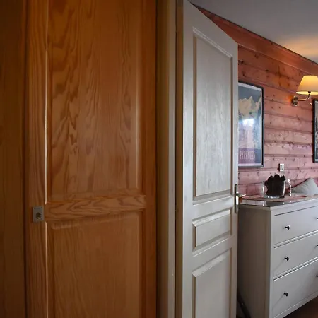 Appartement Sud Avec Parking à Font-romeu - Fr-1-580-140 Font-Romeu-Odeillo-Via